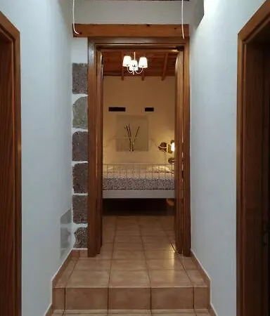 Tasarte. Casa Adosada. Berajot 7.